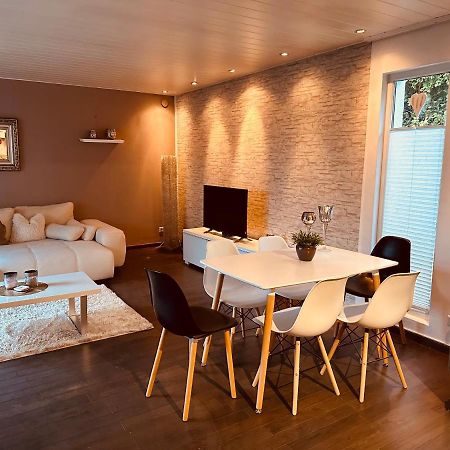 4 Zimmer 11 Personen Wohnung Garten Terrasse Grill 2 Badezimmer Вупперталь Екстер'єр фото